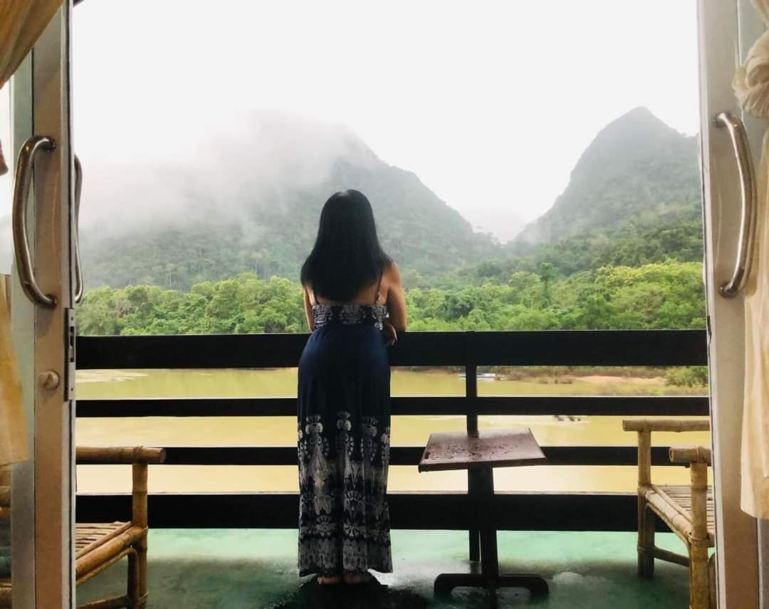 Ning Ning Guesthouse Muang Ngoi Oda fotoğraf