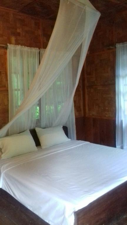 Ning Ning Guesthouse Muang Ngoi Dış mekan fotoğraf