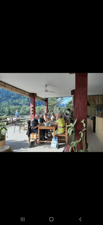 Ning Ning Guesthouse Muang Ngoi Dış mekan fotoğraf